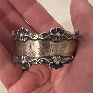 Antique Victorian Stamped Sterling Silver Shell Scrolled napkin ring engraved